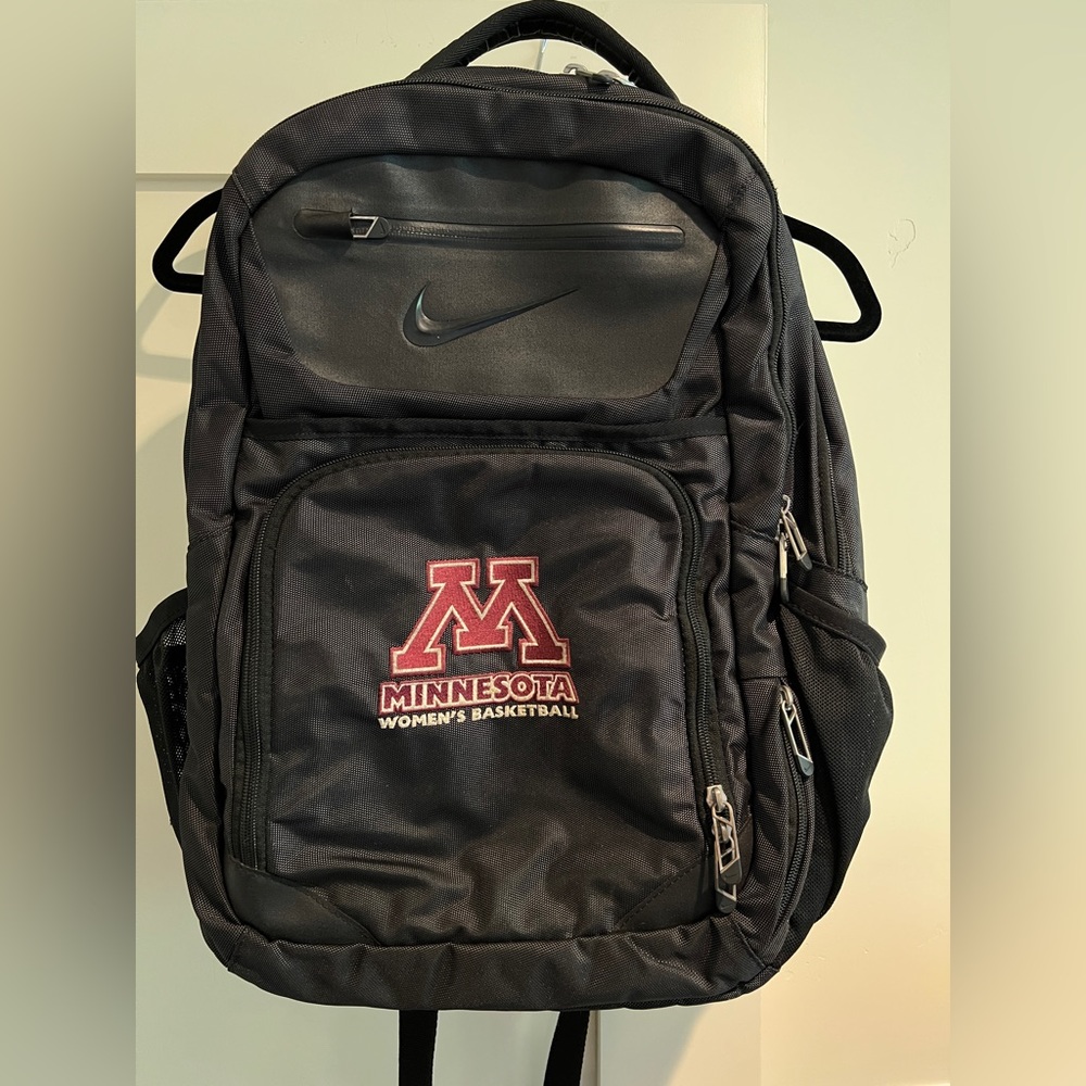 Nike “Golf” University of Minnesota Women’s Basketball backpack